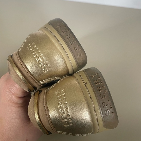 Women's Tan and Gold Boat Shoes size 5.5 fit like women’s 7 Angelfish Sperry - Picture 6 of 11